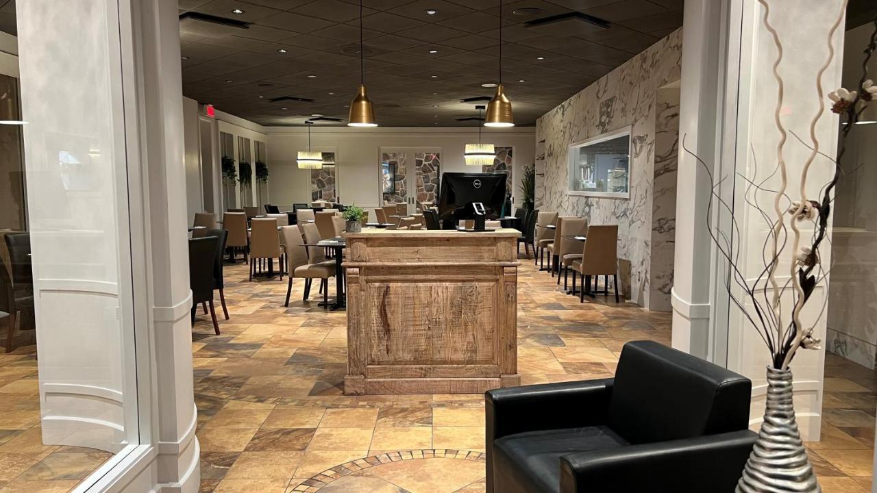 Hotel & Le Dauphin 4*