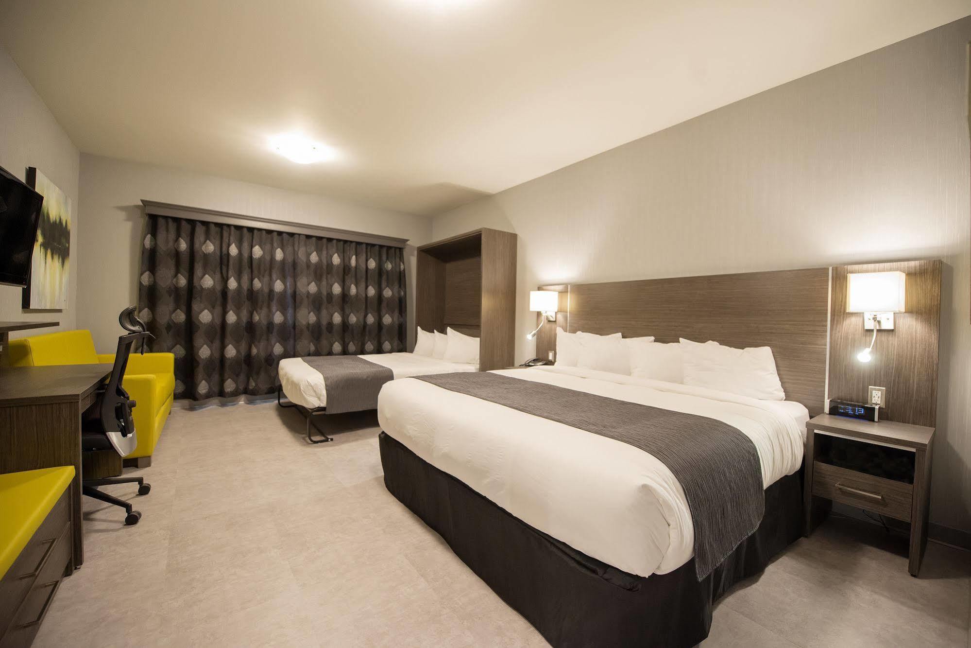 Hotel & Le Dauphin 4*